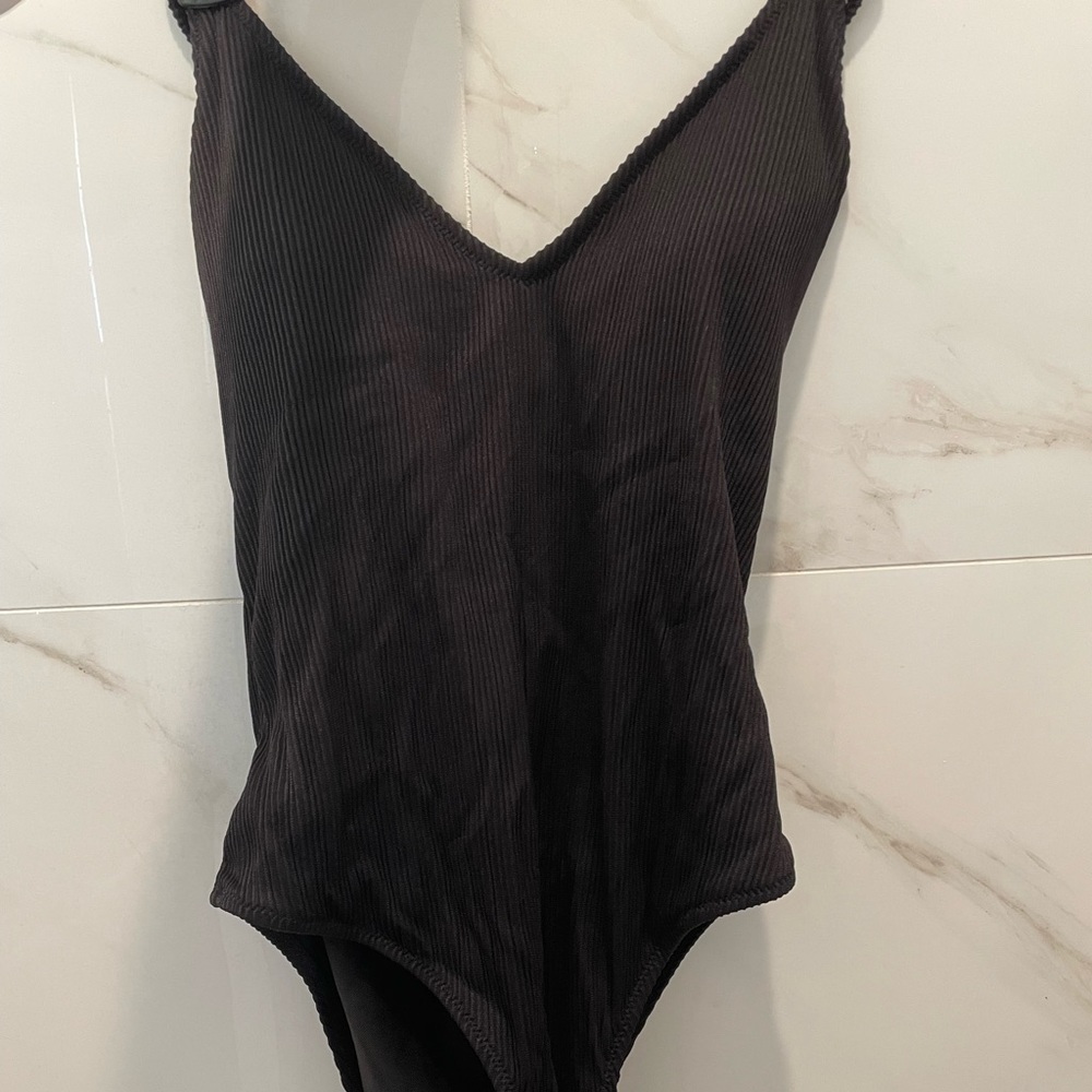 Sunny Co Black Pamela 2.0 Ribbed One Piece Bathing suit Lg